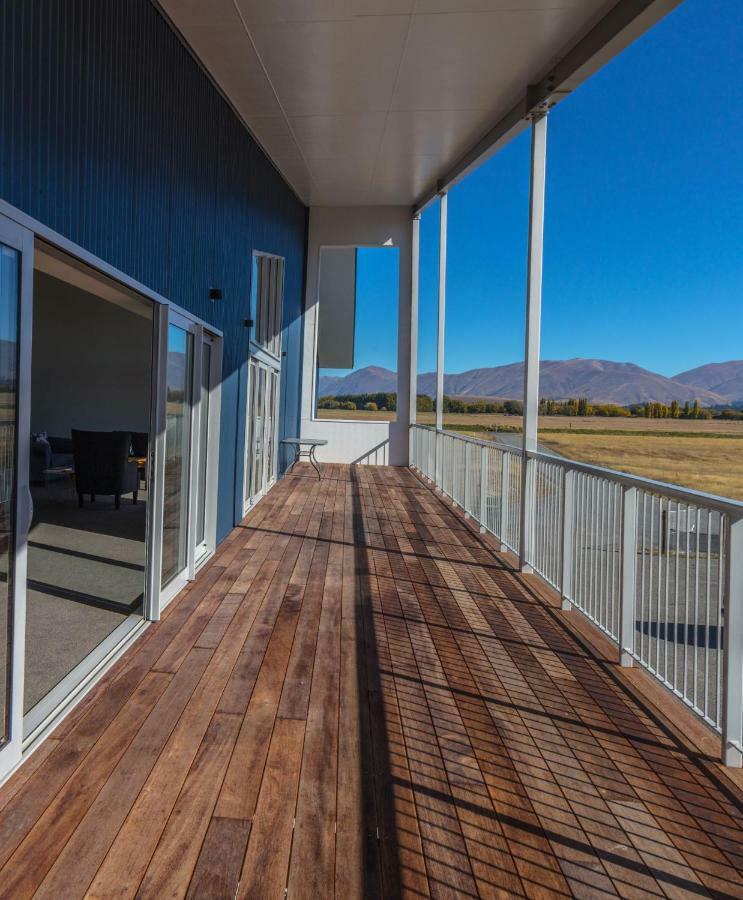 Pukaki Air Lodge تويزل المظهر الخارجي الصورة